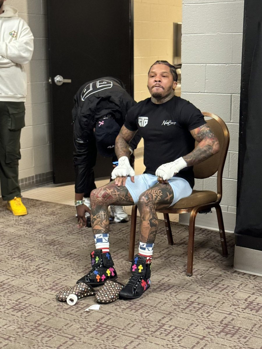 DontFearNothing's tweet photo. Almost that time… #TankMartin https://t.co/VILoNV2k4X