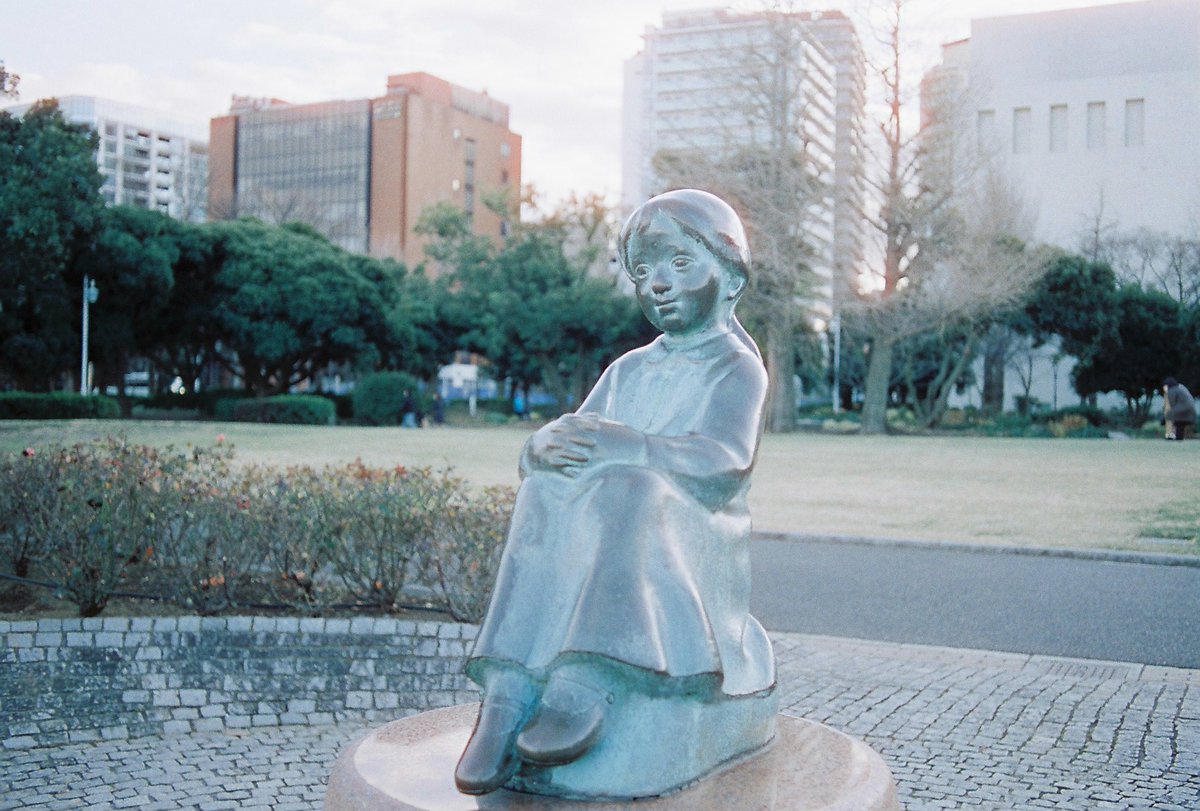 champcamera's tweet image. #Summer400　By #青葉台
シンガポールの現像所『#HandsonFilm』が開発した
現行カラーネガ「Summer 400」
ニュートラルな発色とザラザラ感が強めの描写が特徴です。
(作例はSHIO様よりご提供)
#film #ISO400 #フィルム 
champcamera.co.jp/topics/?id=ao_…