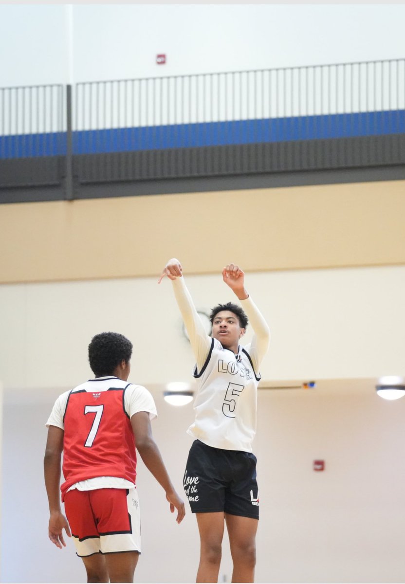 Today I had back to back games over 20 points for Love of the Game I had 23 points against MN Heat knocking down 7 threes and a layup and the second game against Minnesota Swarm I had 21.
#LoveoftheGame
<a href="/LOTGMN/">Love of the Game</a> 
#AAU
<a href="/coachleafblad/">Erik Leafblad, PhD</a> 
<a href="/BurnsvilleSport/">BHS Athletics</a>