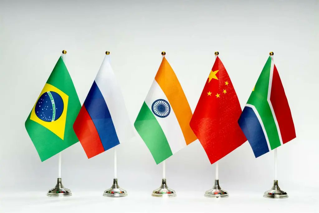 World_Affairs11's tweet image. ⚠️BREAKING NEWS⚠️

BRICS is going issue its new currency in 2024 summit for replacement of dollar. 

Dollar supremacy is at brink of collapse with completion of BRICS countries.