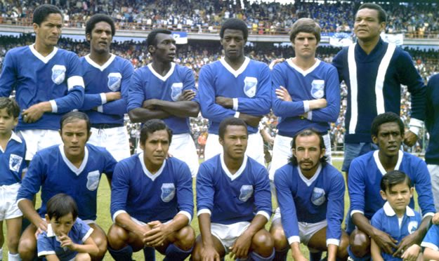 gloriosoazul's tweet image. 🔙TIEMPO DE RECORDAR: hace ¡51 años! Millonarios obtuvo su estrella ⭐️ #10. 

👀Desde el 11 de febrero de 1973, es el único equipo de Bogotá con doble dígito en ligas. 

#VamosMillosQuerido