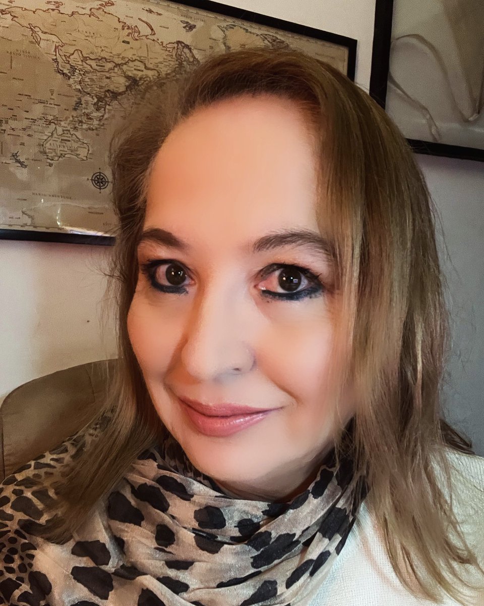 BlancaIslasM's tweet image. La bondad debe ir acompañada de firmeza para evitar ser explotado o abusado.
#Valores #Carácter