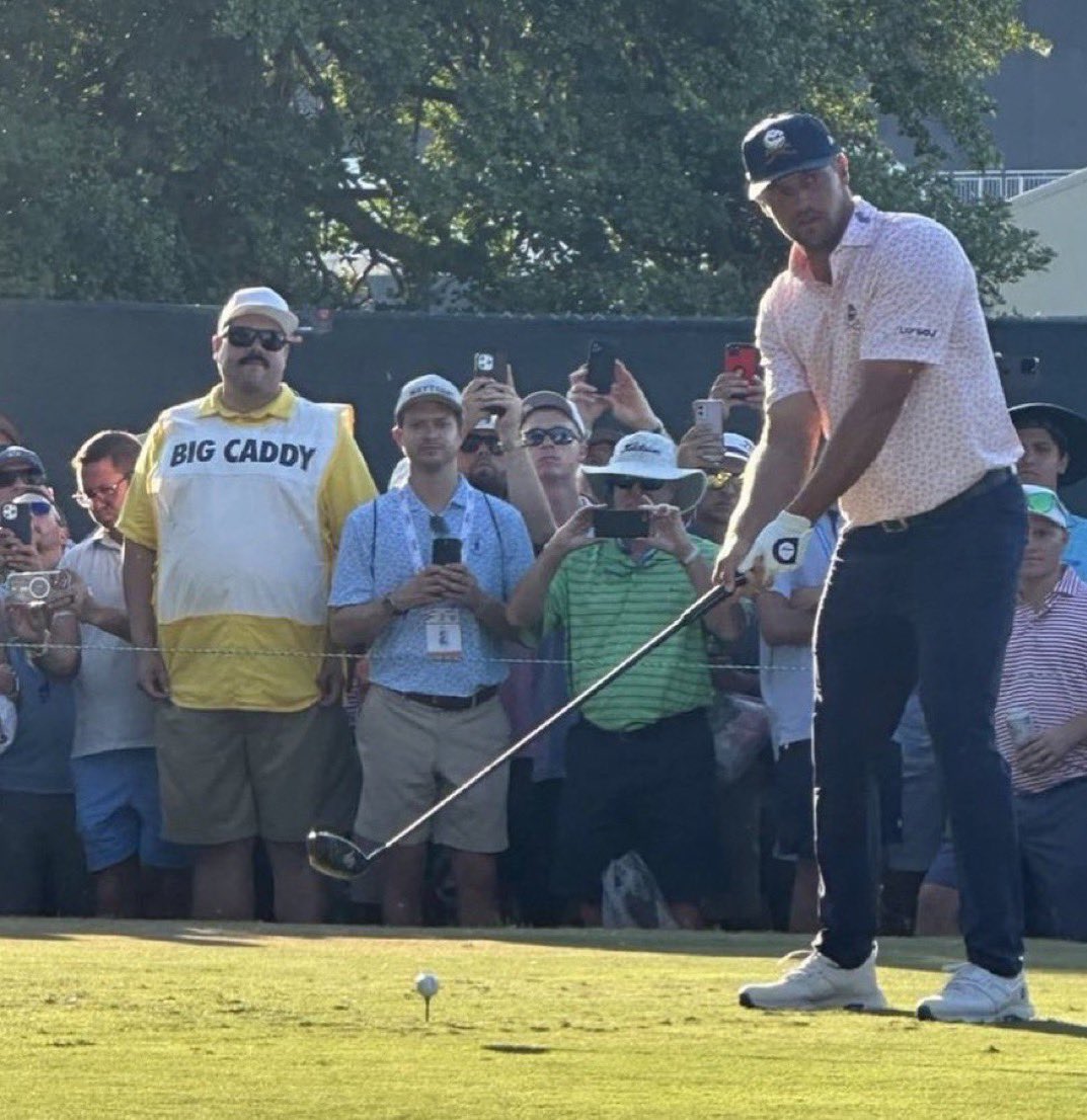 Shooter McGavin tweet media