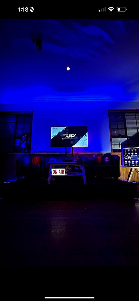 paoloseb05's tweet image. What an incredible night. 

First live stage show for The Jumper Punch. 

The Carlton community has an unmatched passion in the AFL by a long way. 

Many thanks to everyone who came along and those who couldn’t make it but still made this event possible. 

Go Baggers 🤝🔵 #deano