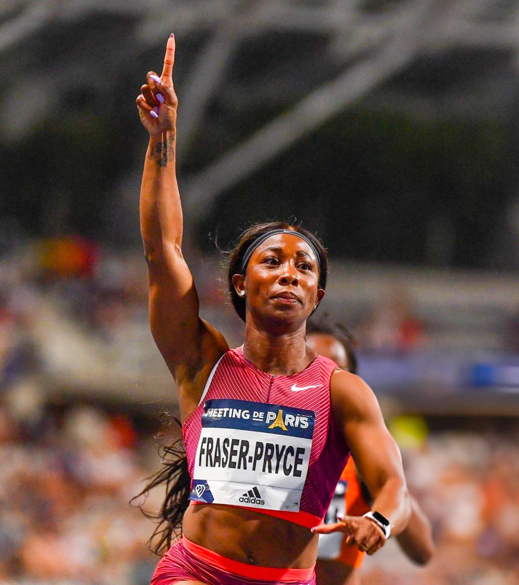 11.15s!!🔥
The Queen is Back!!!👑

Shelly-Ann Fraser-Pryce 🇯🇲 makes a brilliant return, storming to victory in the women's 100m at the French Foray 3 in a time of 11.15 (0.8) for her 1st race of 2024!

She kicks off her season, 1 month &amp; 2wks away from the start of the Olympics!