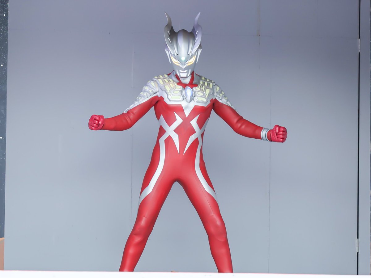 みんなのウルトラチャージで ワイルドバーストが登場
