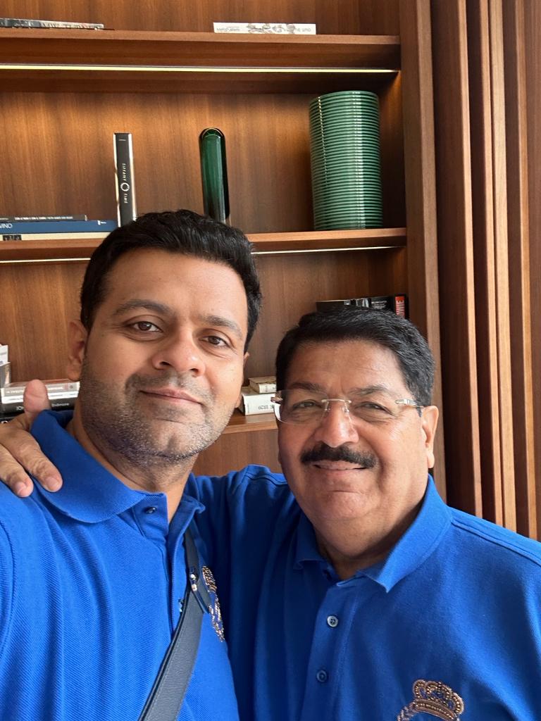 Happy Father's Day to the man who has given me unconditional love and taught me life's most valuable lessons. Thank you <a href="/mpparimal/">Parimal Nathwani</a>! 
#FathersDay