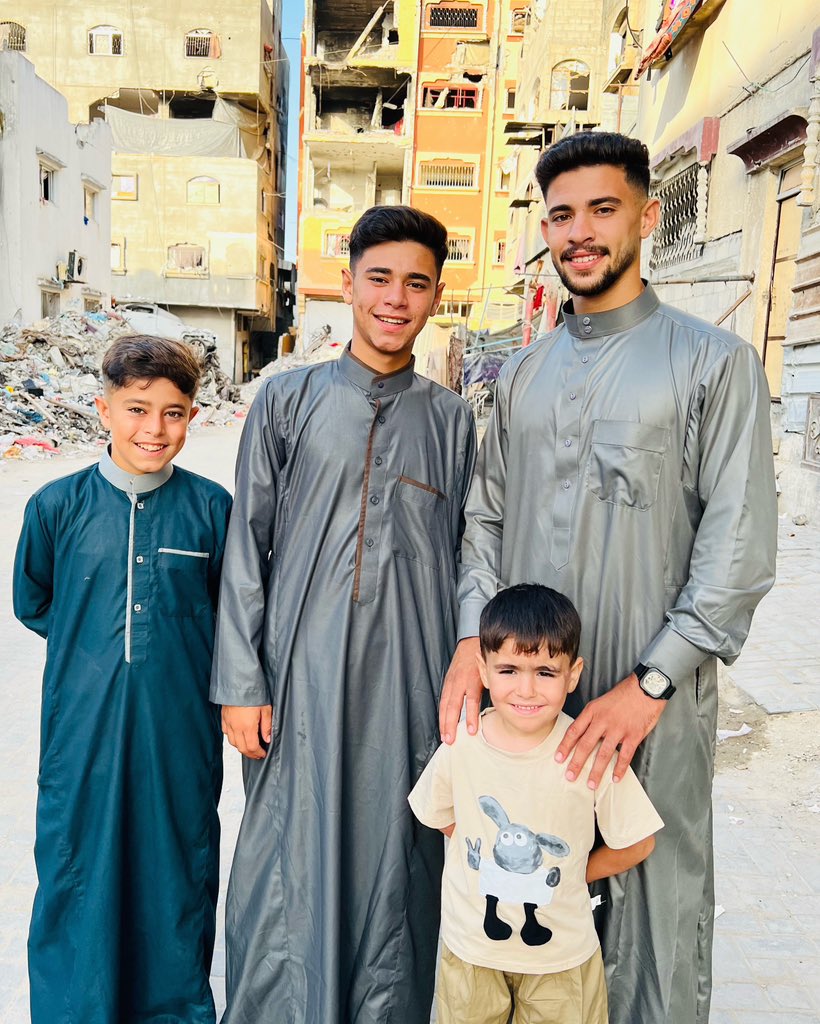 عيد مبارك إن شاء الله ينعاد علينا وإحنا بأفضل حال 🤍🍉