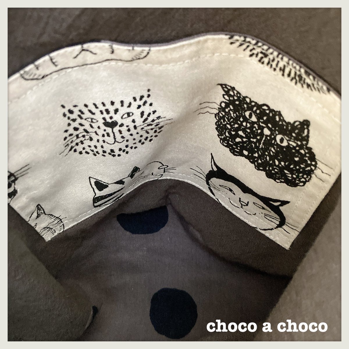 6/22.23のクリエーターズマーケットに出展します。麻ひも底の巾着バッグ出来ました。猫ちゃんとドットの生地で作ってます。ポケットも猫ちゃん生地です
ちょこネン栗tan  ４人の作家で出展します。
<a href="/nennecica/">ネンネシカ🦌プチマルシェ⭐︎恋するレトロ雑貨♡ありがとうございました</a> 
<a href="/kuri_co_ltd/">栗 アナタの口角を上げたい。ニヤけるモノ作り。</a> 
<a href="/warak_tantan/">tantanデザフェス両日J-90.91</a> 
ポートメッセなごや3号館　Ｃ-324
#クリマ