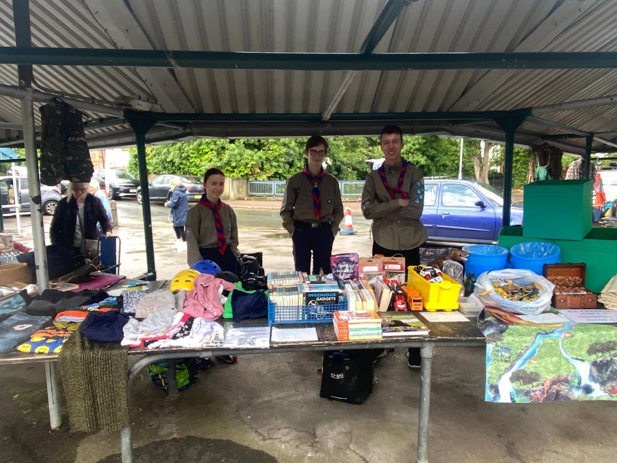 'The Yellowstoners' are in Hitchin Town Market today raising funds for their Yellowstone Trip 2025. Please visit them to show your support.