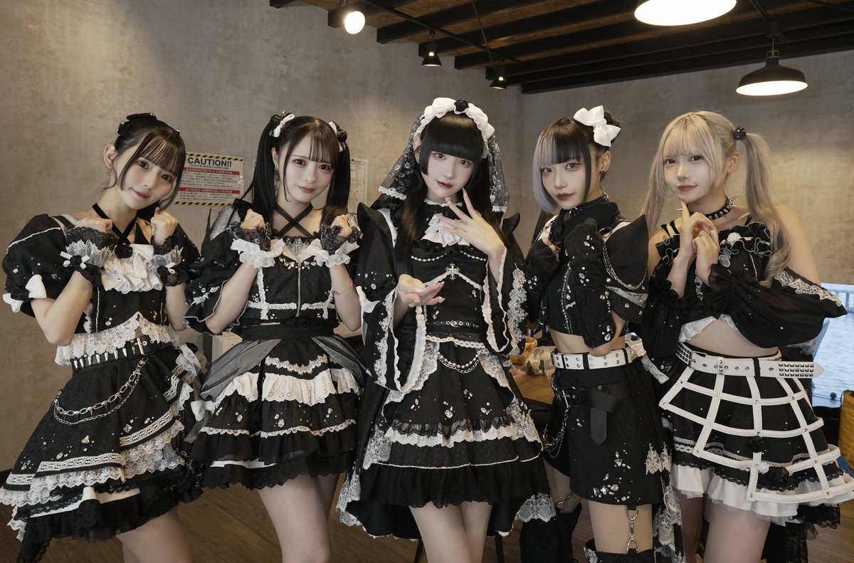 GILTY × GILTY【ギルギル】 tweet media