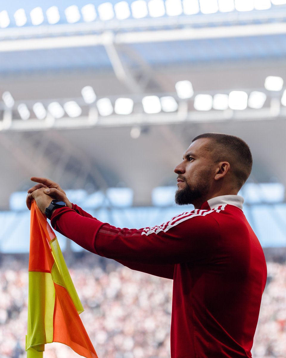 LKS_Lodz's tweet image. Paweł Drechsler (@paweldrechsler) rozpoczyna nowy etap swojej trenerskiej kariery. Dzięki za 7 lat świetnej współpracy! Mocno Ci kibicujemy 💪

📜 bit.ly/pawel-drechsle…