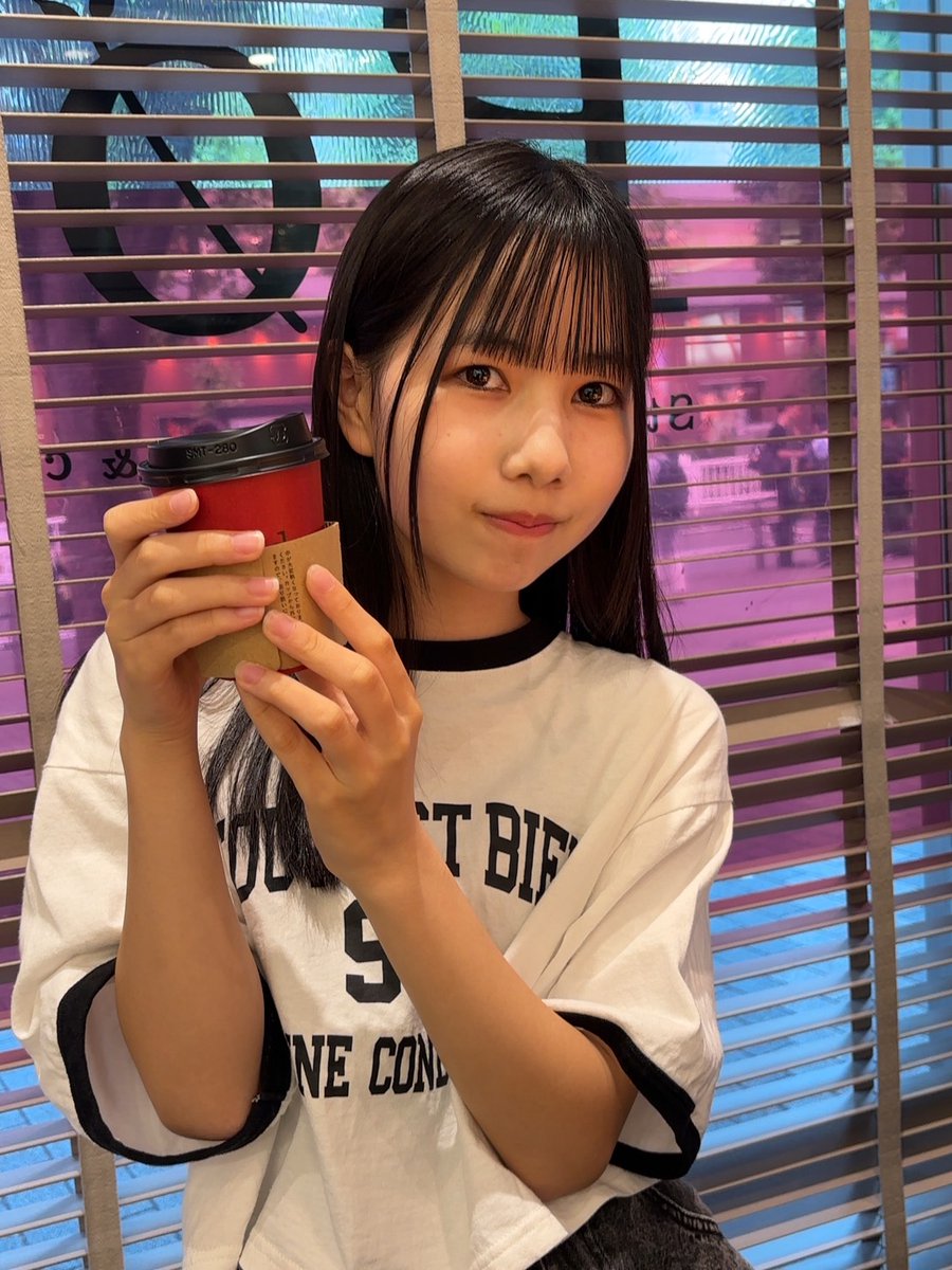 本日からJumpingKissの研修生になりました❕高校1年生15歳の「りさちぃ
