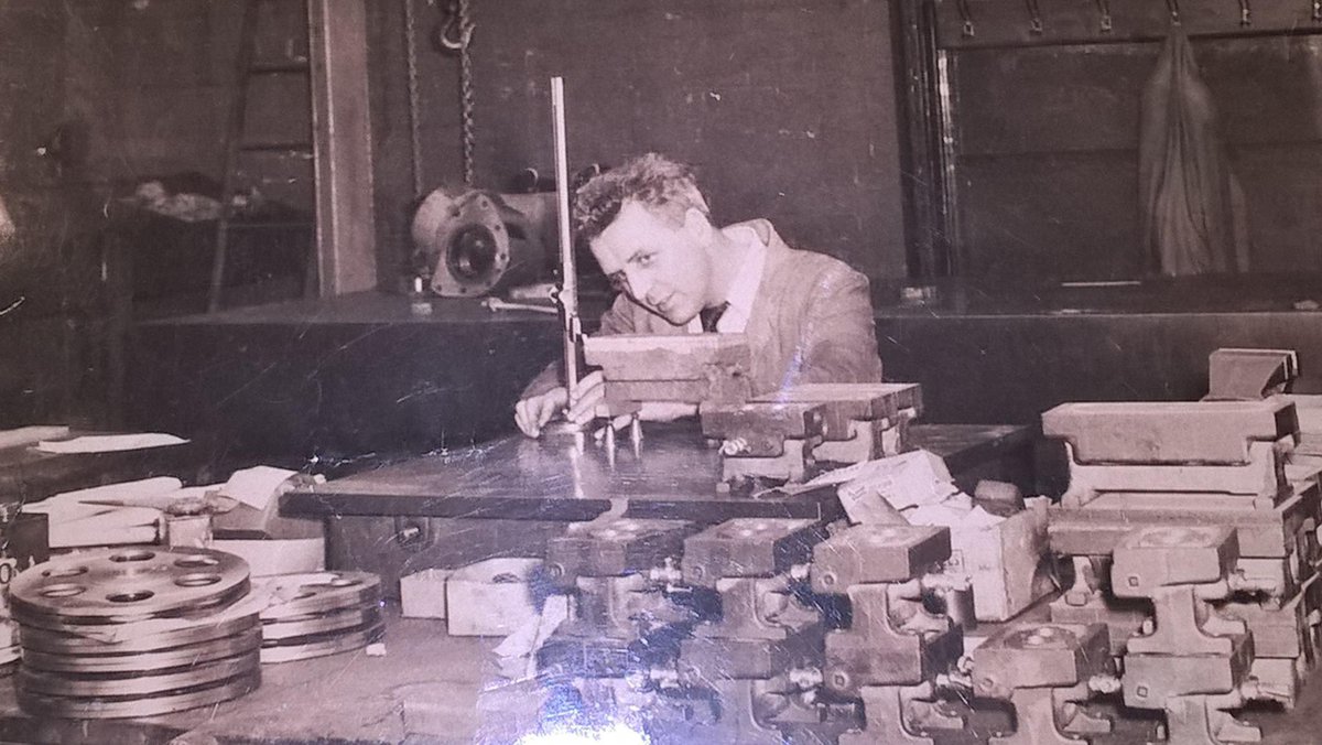 AlanMcginley6's tweet photo. Happy Fatherโs Day to my dad #MyDadWasAToolmaker ๐๐ https://t.co/Goq3G1jDIC