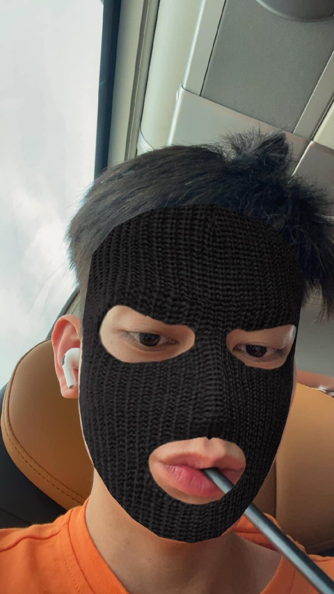 Kiss Marck tweet media