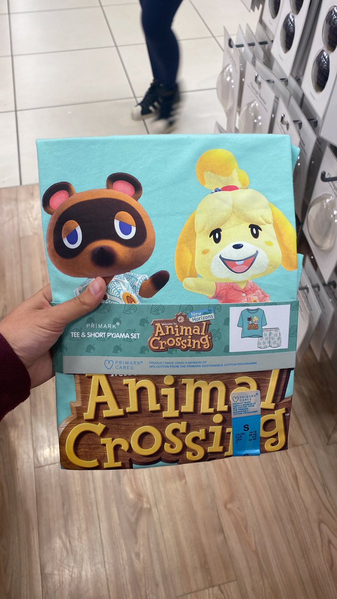 Wolfisima's tweet photo. Me compré ayer el pijama de Animal Crossing en Primark y no puedo estar más feliz 🥹🩵 https://t.co/qh1JGX0CLf