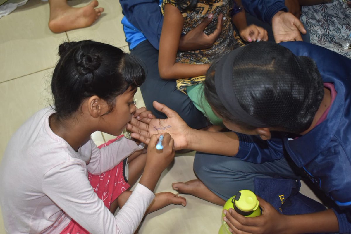 NCCDte_TNPAN's tweet photo. +Final day of Ocean Sailing Expedition, the cadets paid a visit to SAMUGAM foundation ( Social Awareness for Mutual Upliftment through Guidance and Motivation) an NGO in Pondicherry that works for under privileged Children. The gesture by the expedition team lightened up the kids https://t.co/f4HxDHkV9A