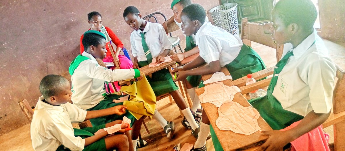 Preshi_Pee's tweet photo. The first phase of #MyCycleMyConfidence Project implemented at Owode Senior High School, Ogun state Nigeria on  6/6/2024.
50girls were trained on making reusable sanitary pads. 
Ensuring #APeriodFriendlyWorld
#MenstrualHygieneManagement
#GirlsEducationMatters #PreshipeeInitiative https://t.co/xUfDqwpyuX