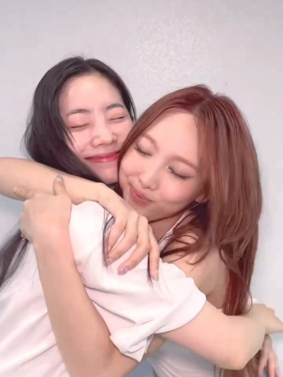 pinkot9's tweet photo. Maybe I cried a little https://t.co/DyJ0mXhJkL