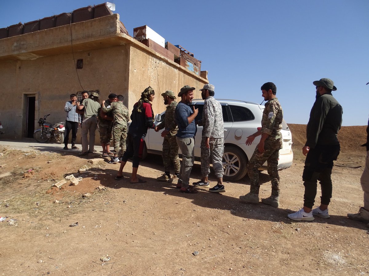 اللهم انصر جندك المرابطين في سوريا وفلسطين وفي كل مكان يذكر فيه أسمك ، وثبت اقدامهم وارفع كلمتك وأعزّ دينك بهم . 
كل عام وانتم بخير ،ونسأل الله ان يتقبل منكم الطاعات