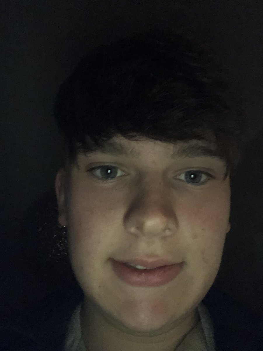 killingfinlay's tweet photo. Haven’t smoked in a day might kms https://t.co/deODWQpYTd