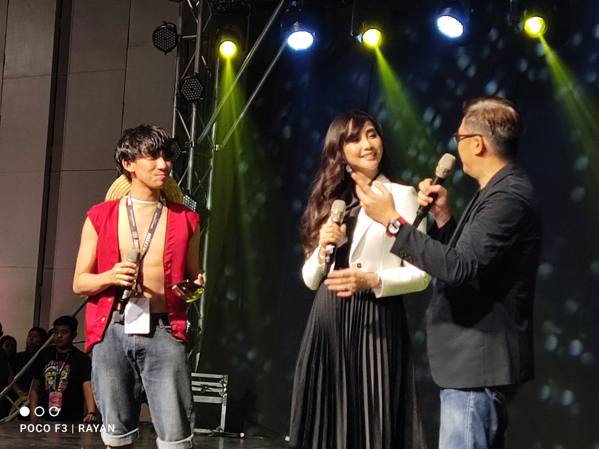 The amazing <a href="/AlodiaAlmira/">Alodia Gosiengfiao</a> graces TOYCON PH stage to promote her new film, Friendly Fire!

#TOYCON2024