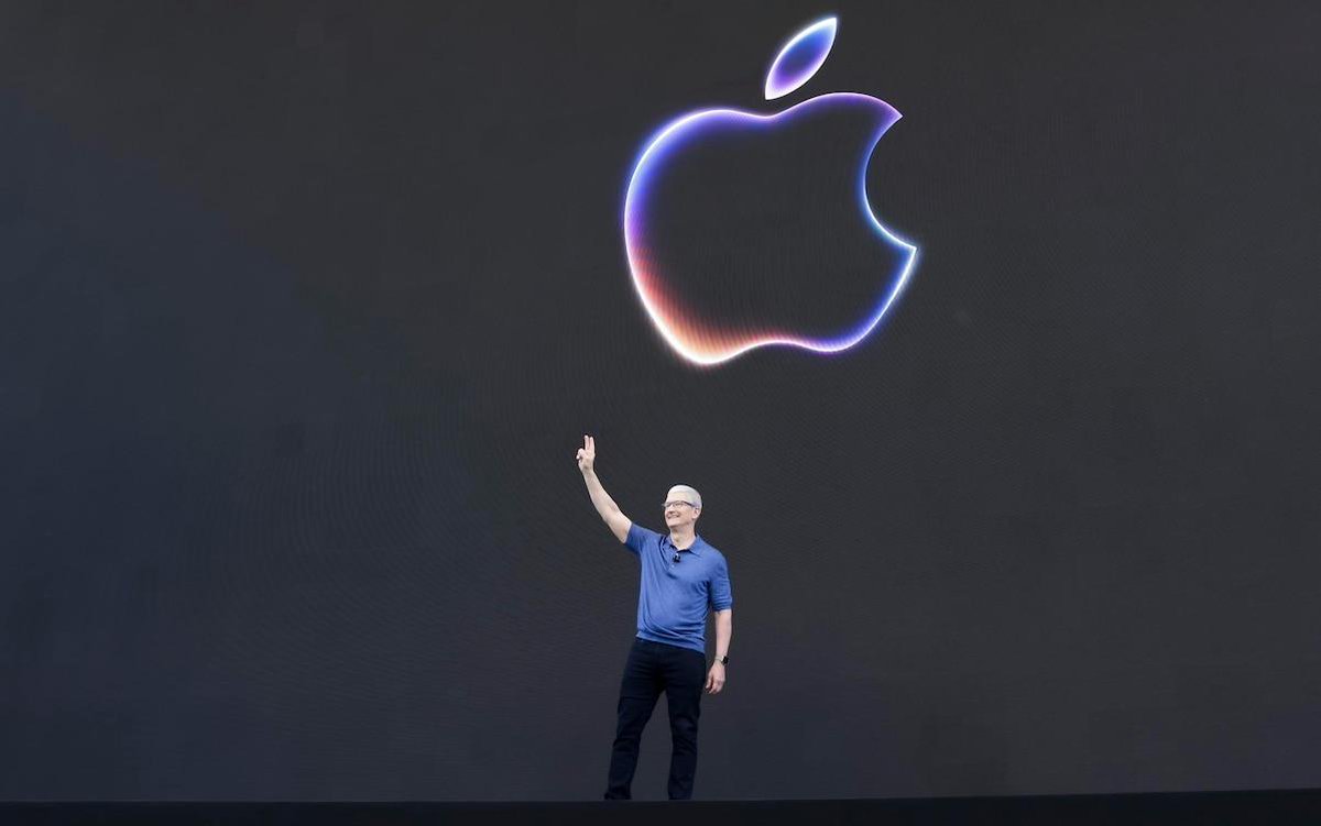sole24ore's tweet photo. 🔸 I tanti indizi che portano alla nascita di #AppleBank. ➡️ Il lancio del sistema di pagamento “Tap to cash” è un altro passo della continua evoluzione di Cupertino nel settore del #credito. https://t.co/jJ3E8G3wgu https://t.co/oWNMwLGCBm