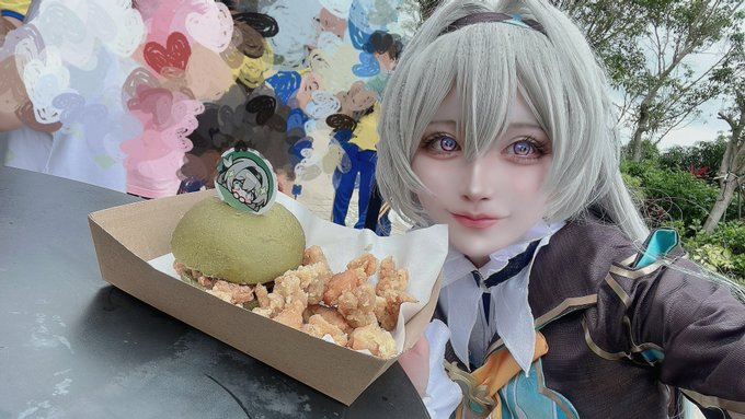 Twitterのコスプレ画像3