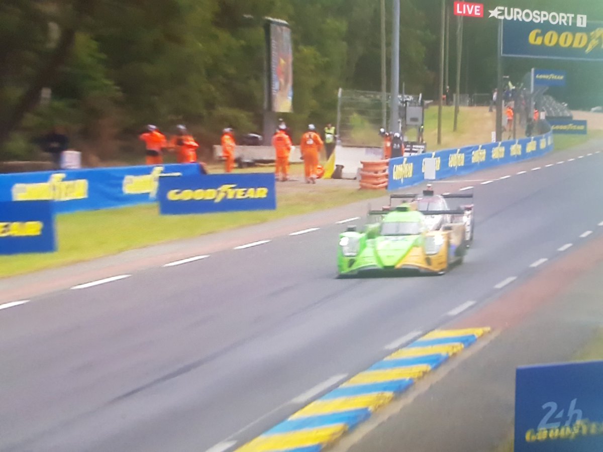 _Patrichi_'s tweet photo. Dawaj Klemens Nowak 🇨🇵!
@IE_Competition na prowadzeniu w kategorii #LMP2 !!!
#LeMans24 #lm24pl https://t.co/tnZWG1d83g