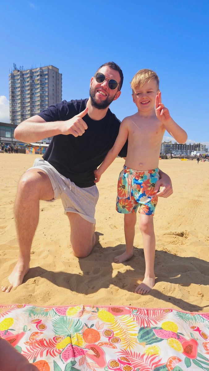 chelsea_kav2012's tweet photo. Happy fathers day to our bestie @Danny_mcd89 ❤️ we love you always https://t.co/EDQsiKBK0Z