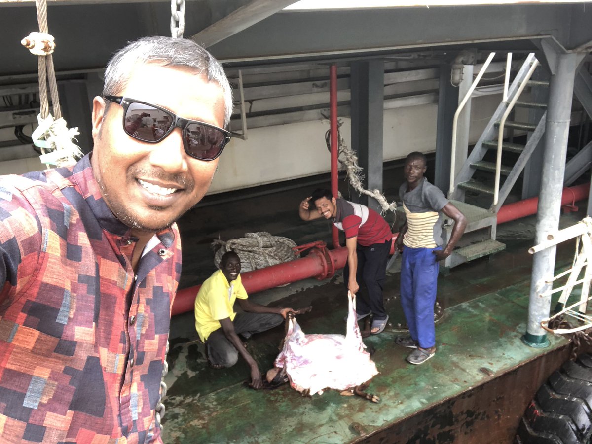 Bappi9977's tweet photo. Celebrating Eid-ul- Azha in Ship at Lagos,Nigeria Felling Awesome🍺❤️❤️ https://t.co/M7NlnCWYZ0