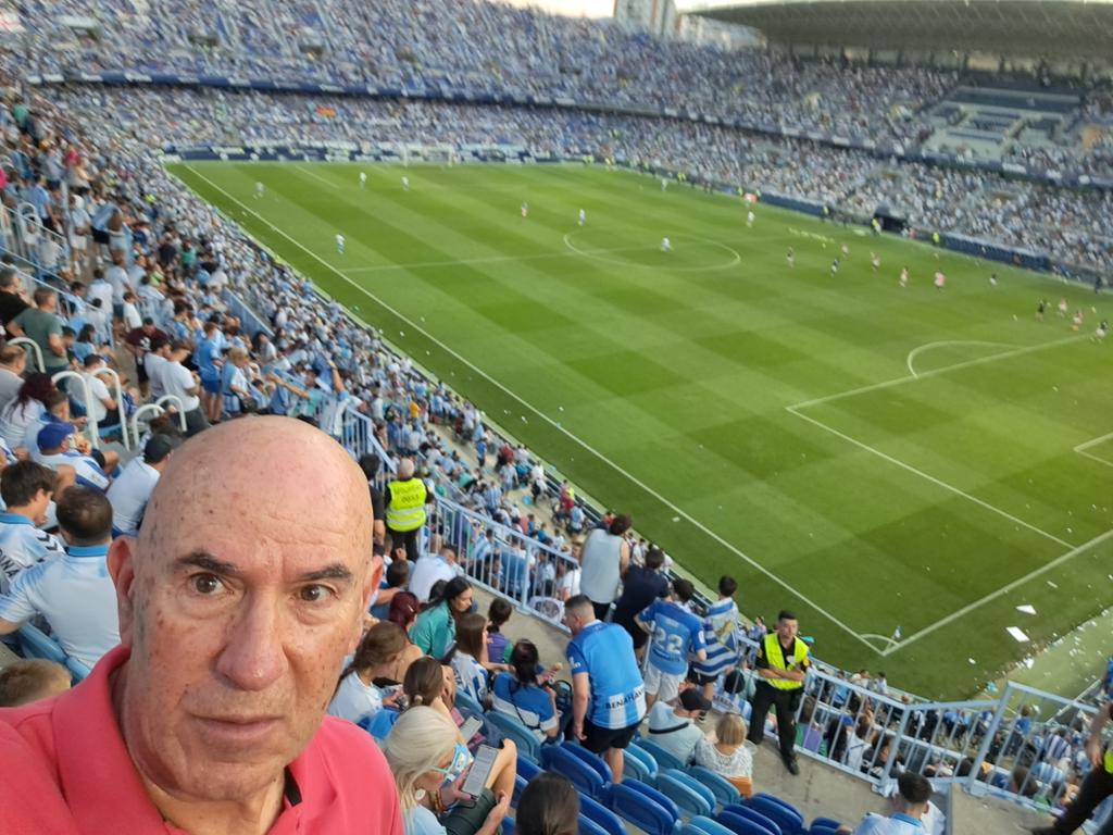 josepmavia's tweet photo. jo vaig estar, empenyent https://t.co/1U9V249Po3