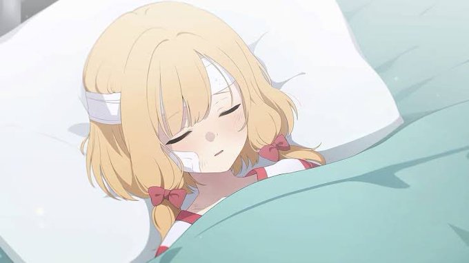 全身の筋肉痛がやばすぎて今日1日ずっとこれ 