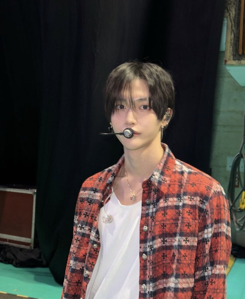 riizepics's tweet photo. 240616 riize_official instagram update with wonbin https://t.co/FlmLALF8Nt