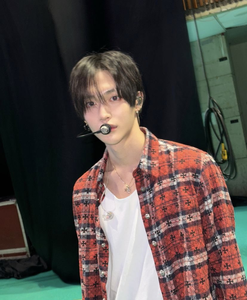 riizepics's tweet photo. 240616 riize_official instagram update with wonbin https://t.co/FlmLALF8Nt