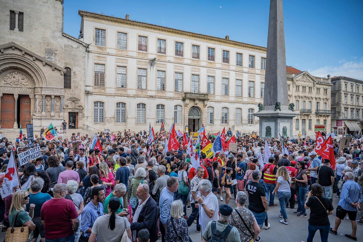 nicolaskoukas's tweet image. Le Nouveau Front Populaire c’est vous ! 
Plus de 2.000 personnes à Arles contre l’extrême-droite et appeler à faire front 
⬇️
