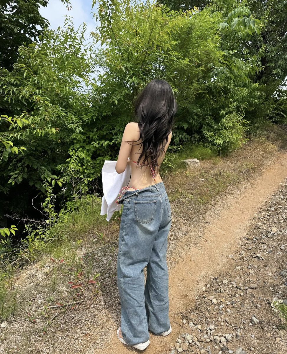 今天是户外哈哈哈哈哈
#AnjiSalvacion #AfueraJuliana #反差婊 #健身 https://t.co/xar2pxARMk