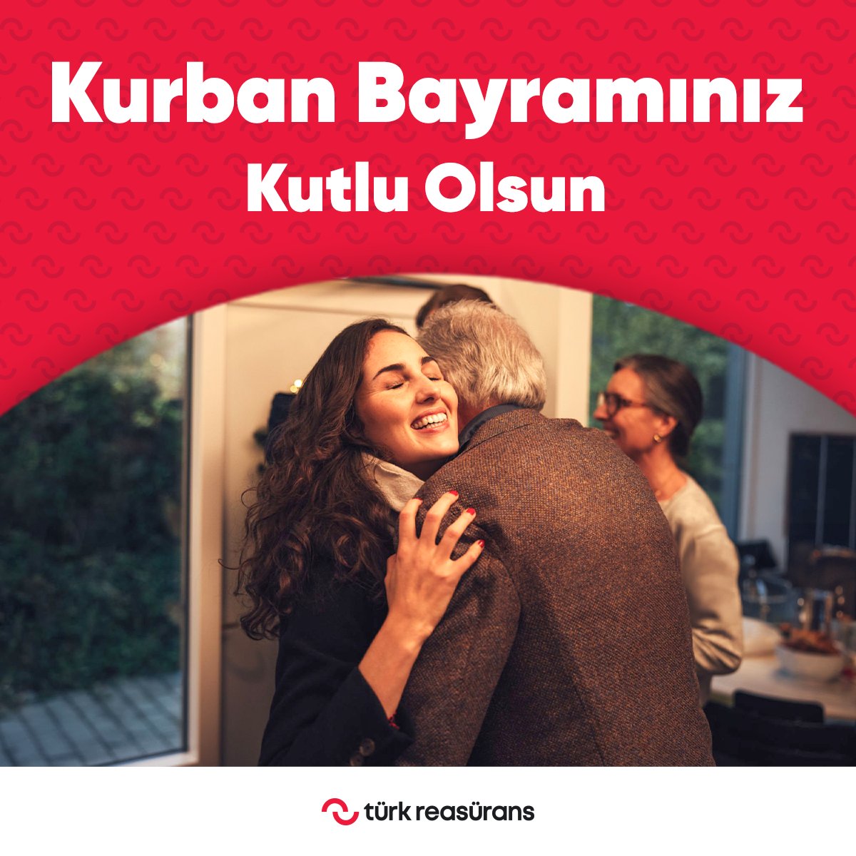 TurkReasurans's tweet photo. Kurban Bayramınızı kutlar, sevdiklerinizle bir arada, sağlık, huzur ve keyif içinde geçireceğiniz nice bayramlar dileriz. https://t.co/5xSsu6CauZ