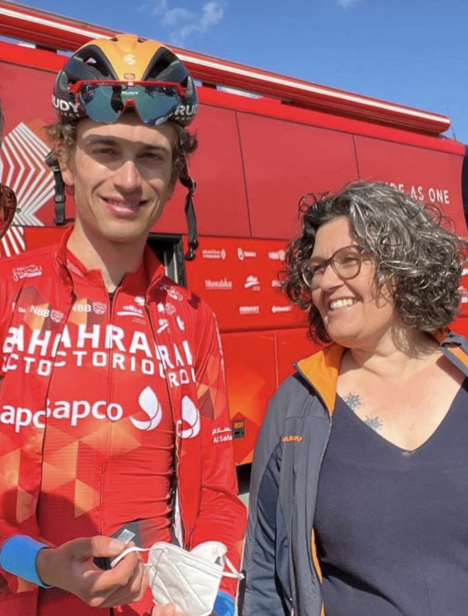 Ein Jahr schon ohne Dich 💔
Ein Jahr in der neuen Zeitrechnung 💔
Ein Jahr Schmerz💔
Ein Jahr tägliches weinen
GINO ICH VERMISSE DICH SO UNENDLICH