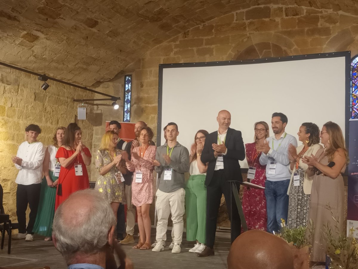 agence_impact's tweet photo. Membre du cluster numérique occitan depuis 3 ans, nous sommes ravis de vous partager une nouvelle aujourd'hui.
Notre boss girafon Valentin vient d'être élu au Conseil d'Administration de Digital 113.

👋 Bravo à tous les membres du CA de Digital 113 et notre boss girafon. https://t.co/MMAdhG64zN
