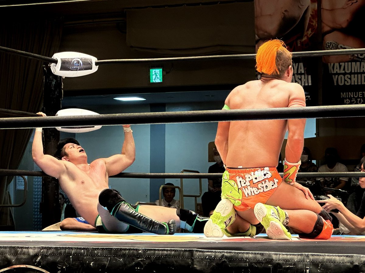 Kuro_sei's tweet photo. ただただ、見守る日でした。

#bjw #大日本プロレス https://t.co/bE4D7LjEvr