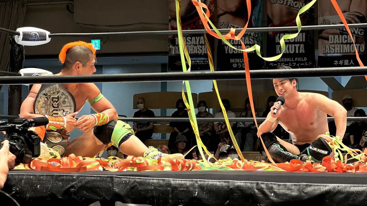 Kuro_sei's tweet photo. 佐藤さんも、関札さんも、
お疲れさまでした！！

#bjw #大日本プロレス https://t.co/ajC434ftBO