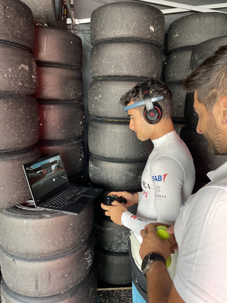 PREMA_Team's tweet image. Morning training undergoing 👀

#ItalianF4 #F4 #Vallelunga