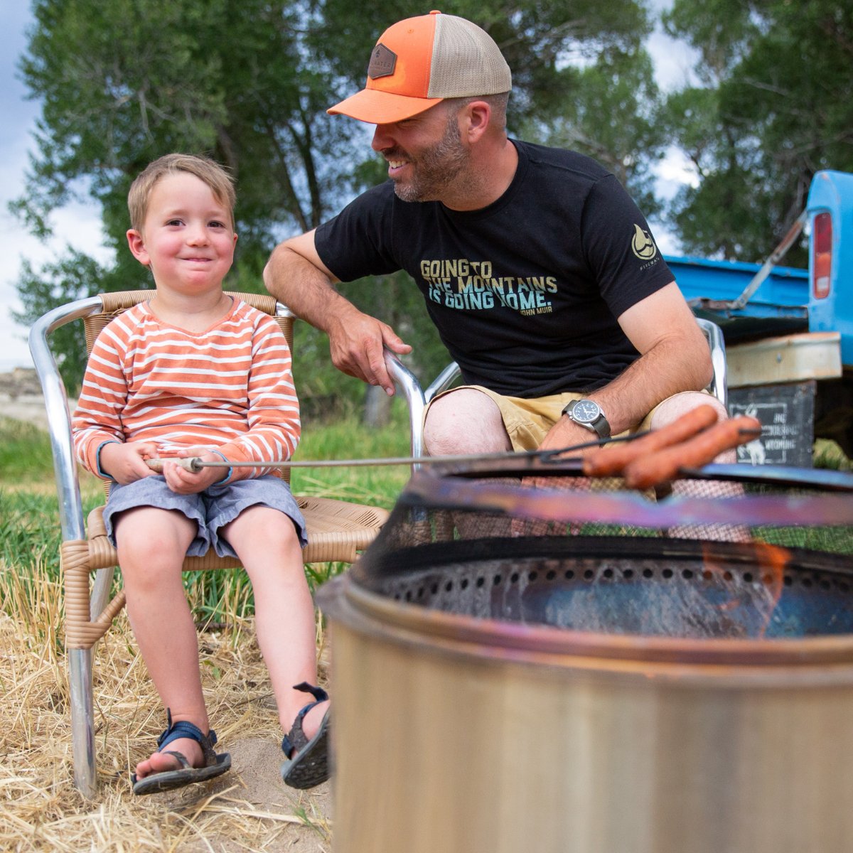 Cheers to the dads who do it all—from camping trips to the school run! 🏞️🚸

We're here to support you through it all, ensuring style meets unmatched comfort in your busy life. 🩵

Happy Father's Day!

#FathersDay #BarefootShoes #UltimateComfort