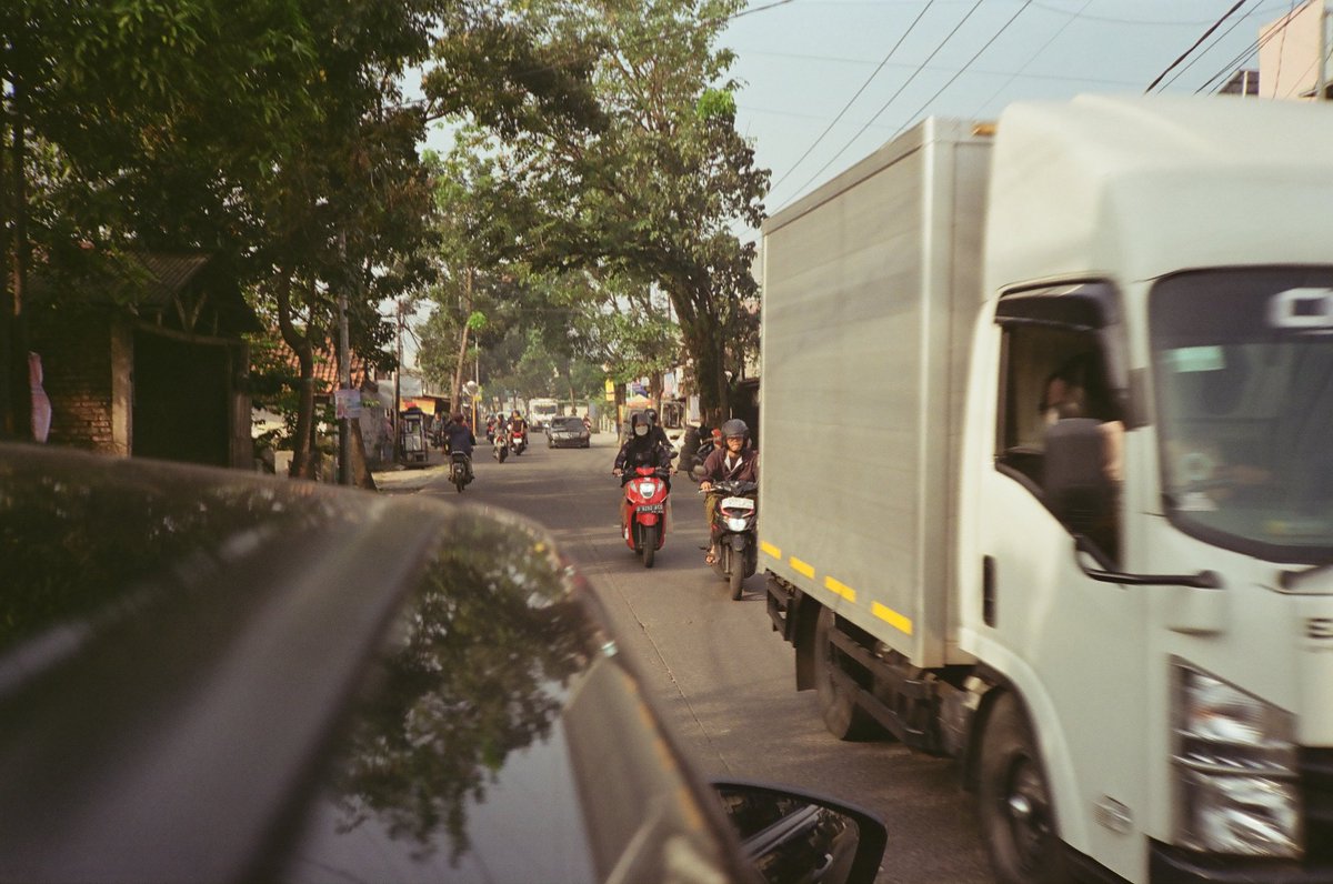 Mckee_Camera's tweet image. インドネシア

#Nikon #ピカイチ #L35A #フィルム #写真撮ってる人と繋がりたい #カメラ好きと繋がりたい