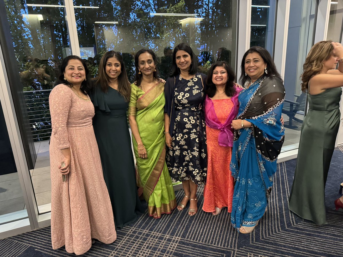 The pinnacle of every @ase360 Scientific sessions. Celebrating mentors and teachers who have guided echo for the past 50 years. Congratulations! #ASE2024
