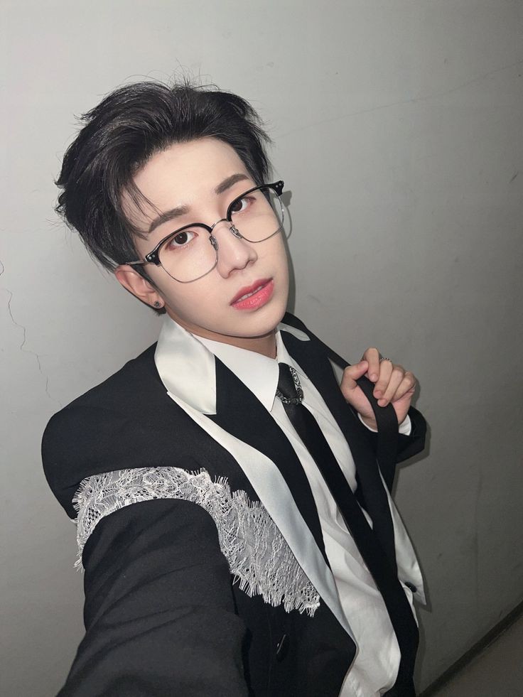 TggLizzie's tweet photo. #SodaSelcaDay #TAN #티에이엔 #Changsun #ToAllNation #DominicanSoda
#HOL_CS #이창선 #창선 https://t.co/fMEPP1mWiA