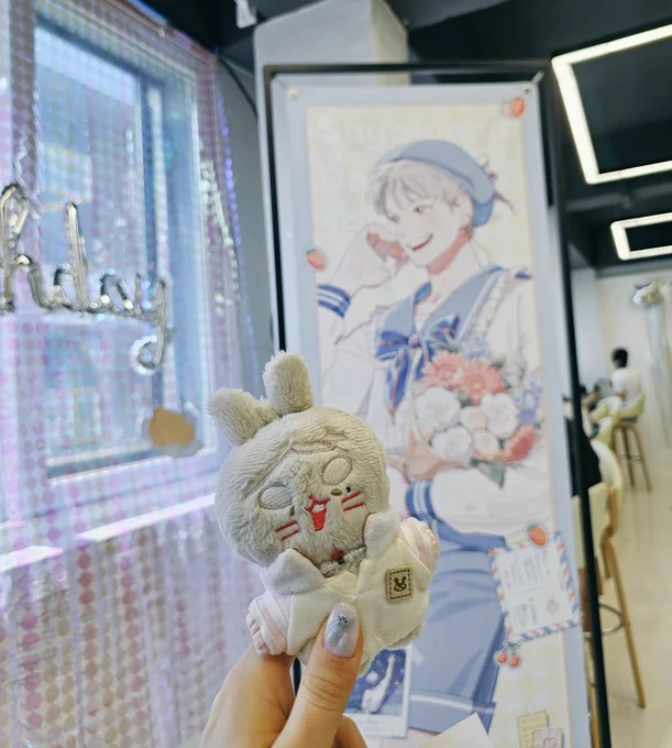 생카 다녀왔습니다~!! 피곤해서 텐션이 낮았는데도 넘 예뻐서 사진을 포기할수 없었어..... 