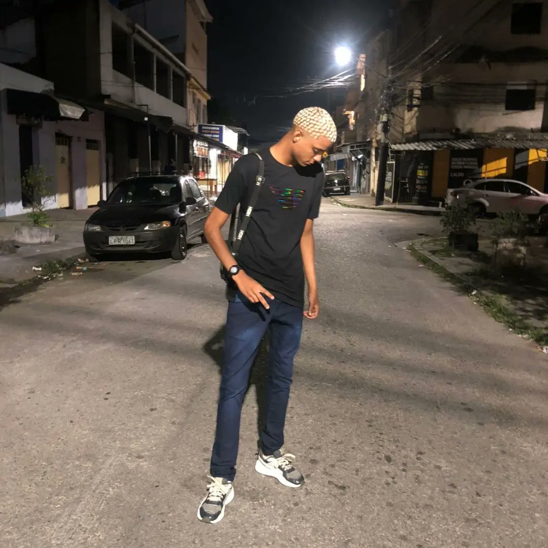 EU_PHF's tweet photo. Enjoado 🤢🥰 https://t.co/1HeAS8Cp67