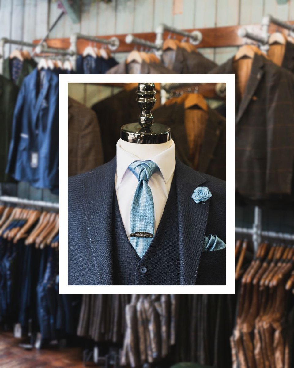 master_debonair's tweet image. 3-piece navy suit – a wardrobe essential for every man. 

Perfect for any occasion, this timeless piece is available in stores and online. Tap the link to shop the look: bit.ly/45jklXt 

#MensFashion #NavySuit #WardrobeEssentials #ClassicMenswear